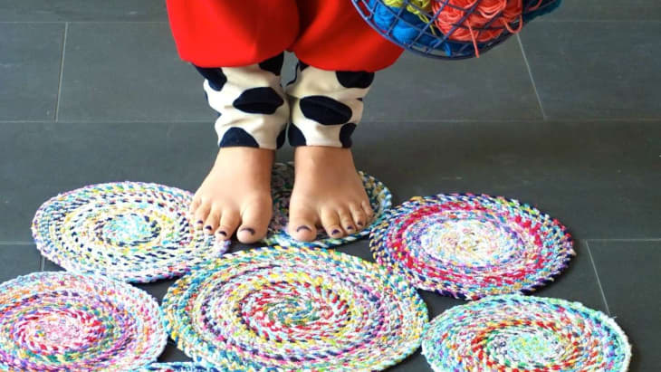 Somerlike styl: 9 DIY -tou -rugprojekte wat u kan probeer