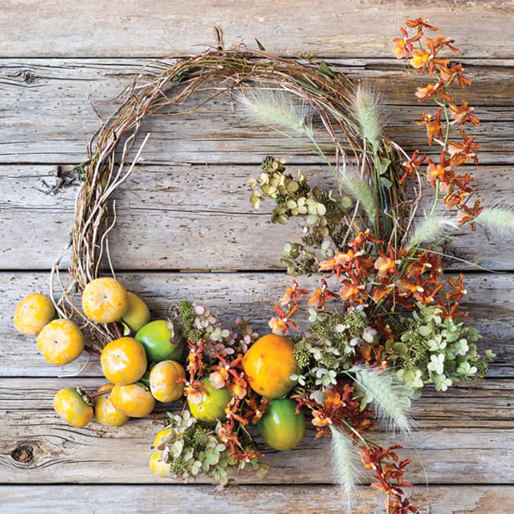 Извън обикновения декор на врати: забележителни венци за есен