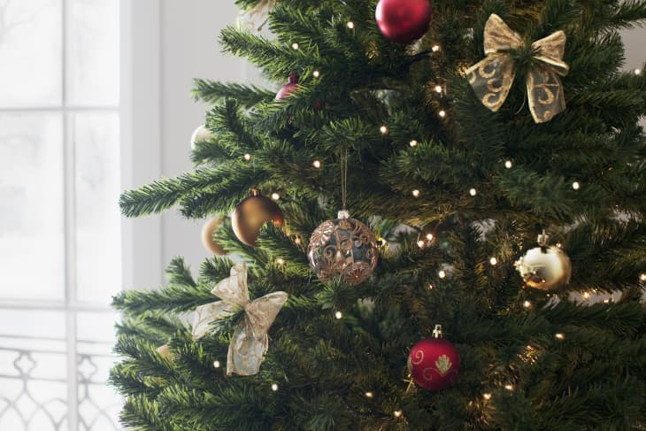 Tento trend vianočných stromčekov inšpirovaný Cottagecore bude všade