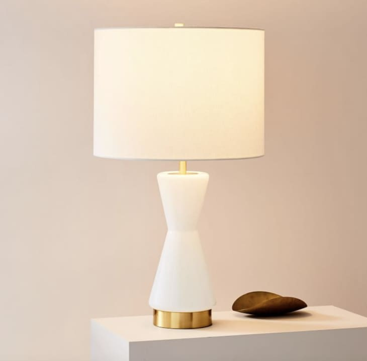   Obrázok produktu: Lineárna drevená LED stolová lampa s USB, orech (sada 2 ks)