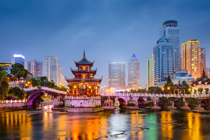 Kina ønsker endelig velkommen tilbake internasjonale besøkende i 2023
