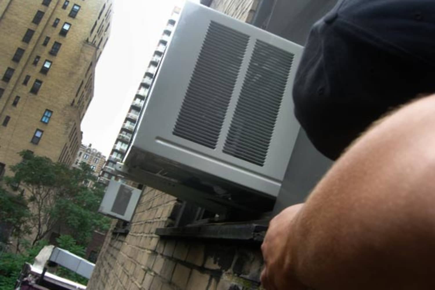 3 tipy, ako sa starať o okenné klimatizačné jednotky