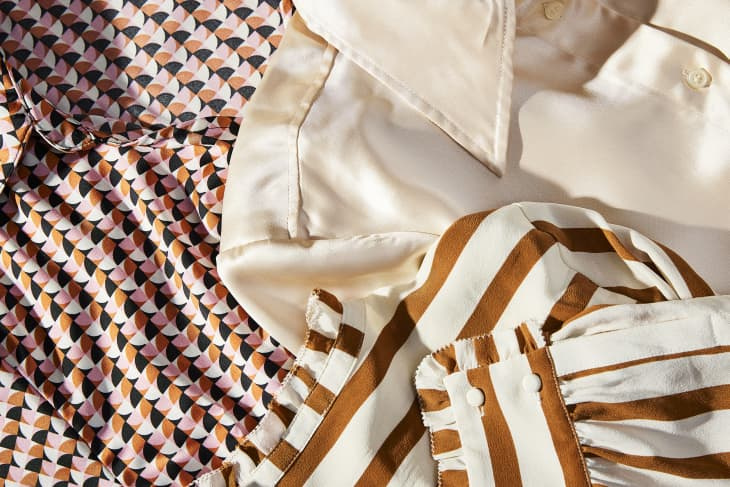 3 maneres fàcils i efectives de desfer-se de l'estàtica a la roba, segons un expert tèxtil