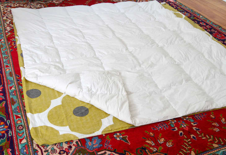 Самый простой способ застегнуть одеяло под одеяло: ролл 'Калифорния'