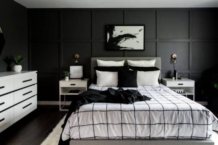 16 kaunista huonetta, jotka osoittavat mustat seinät, ovat täysin saavutettavissa