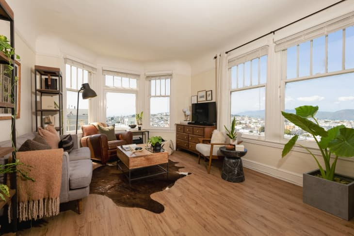 Златният час в този малък апартамент под наем в Сан Франциско спира дъха