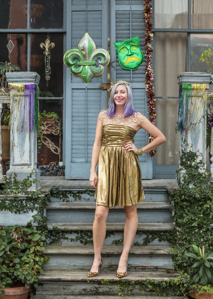 Драматичен стил на костюм на Кери в Ню Орлиънс