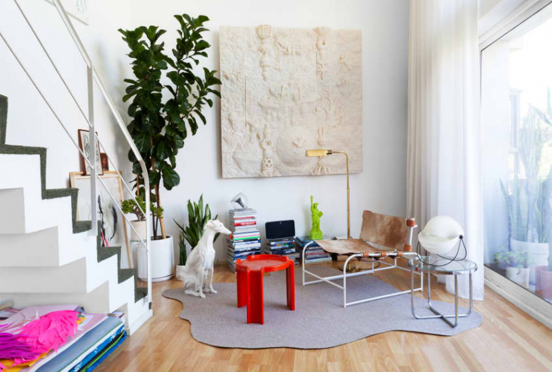 Denna eklektiska, konstfyllda lägenhet i Buenos Aires behöver ingen soffa för att känna sig som hemma